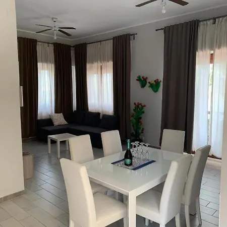 Praiola House Pozzillo