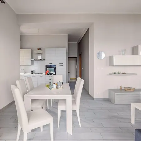 Praiola House Apartment Pozzillo