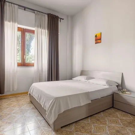 Praiola House Apartment